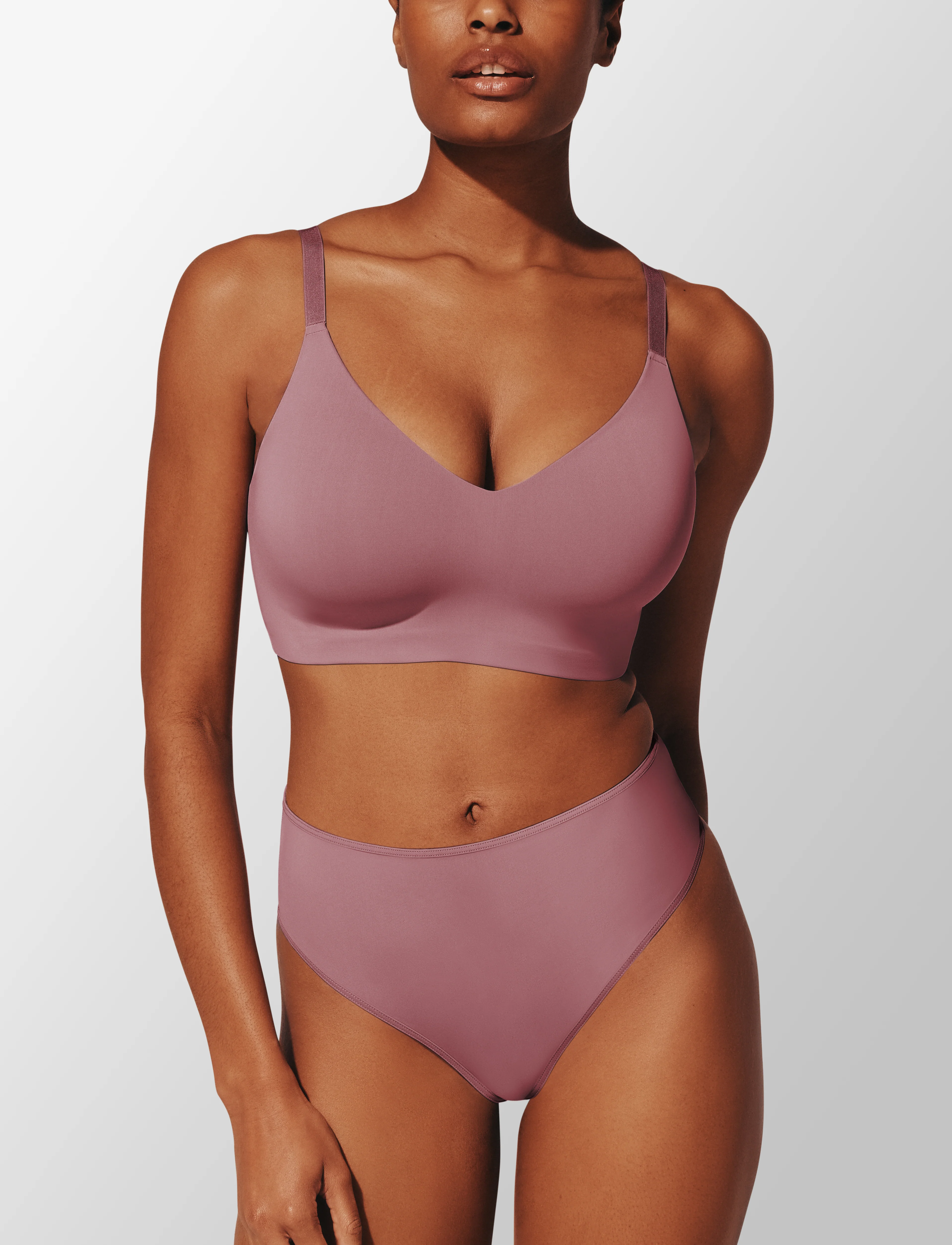 24/7® Classic Wireless Bra - Image 2