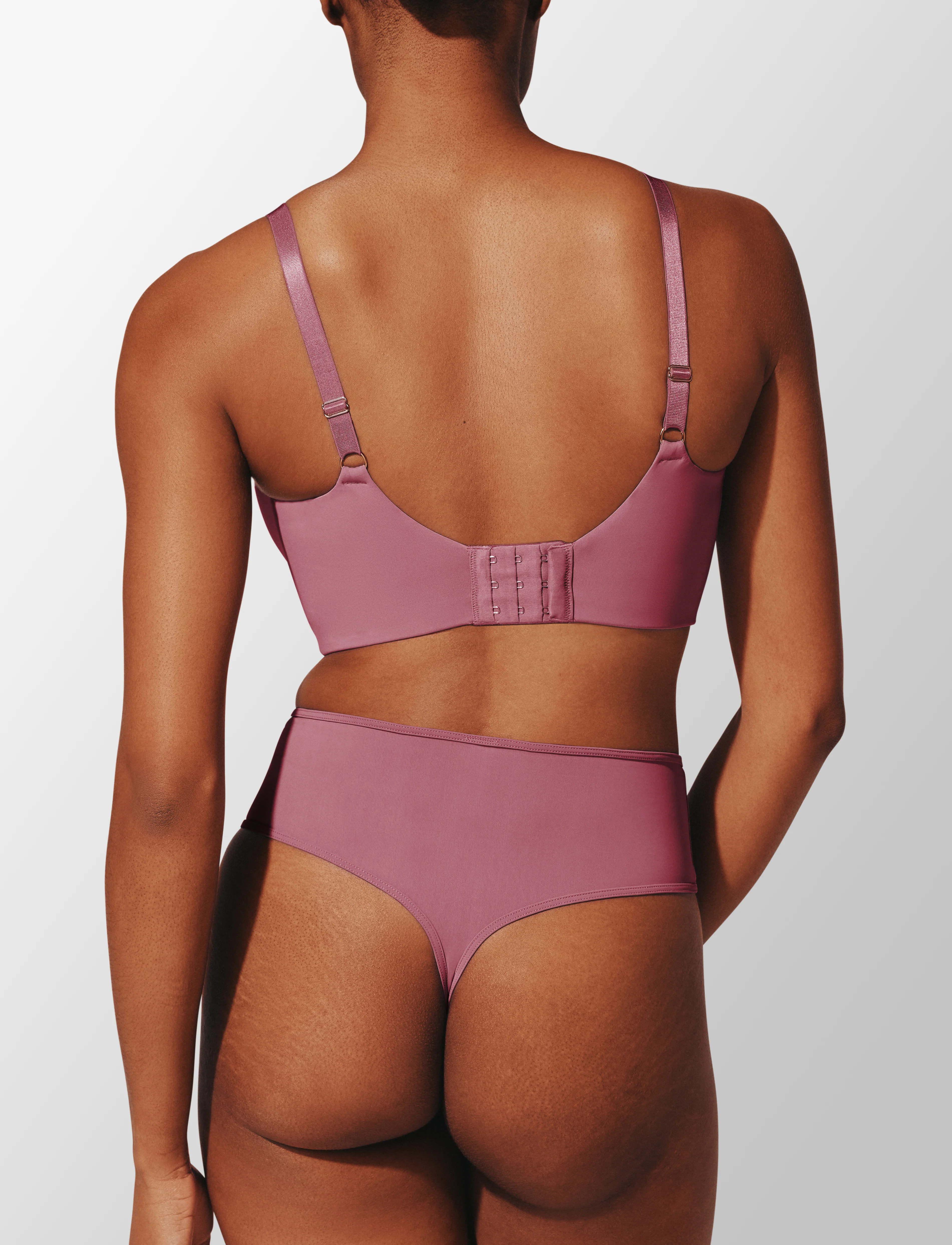 24/7® Classic Wireless Bra - Image 4