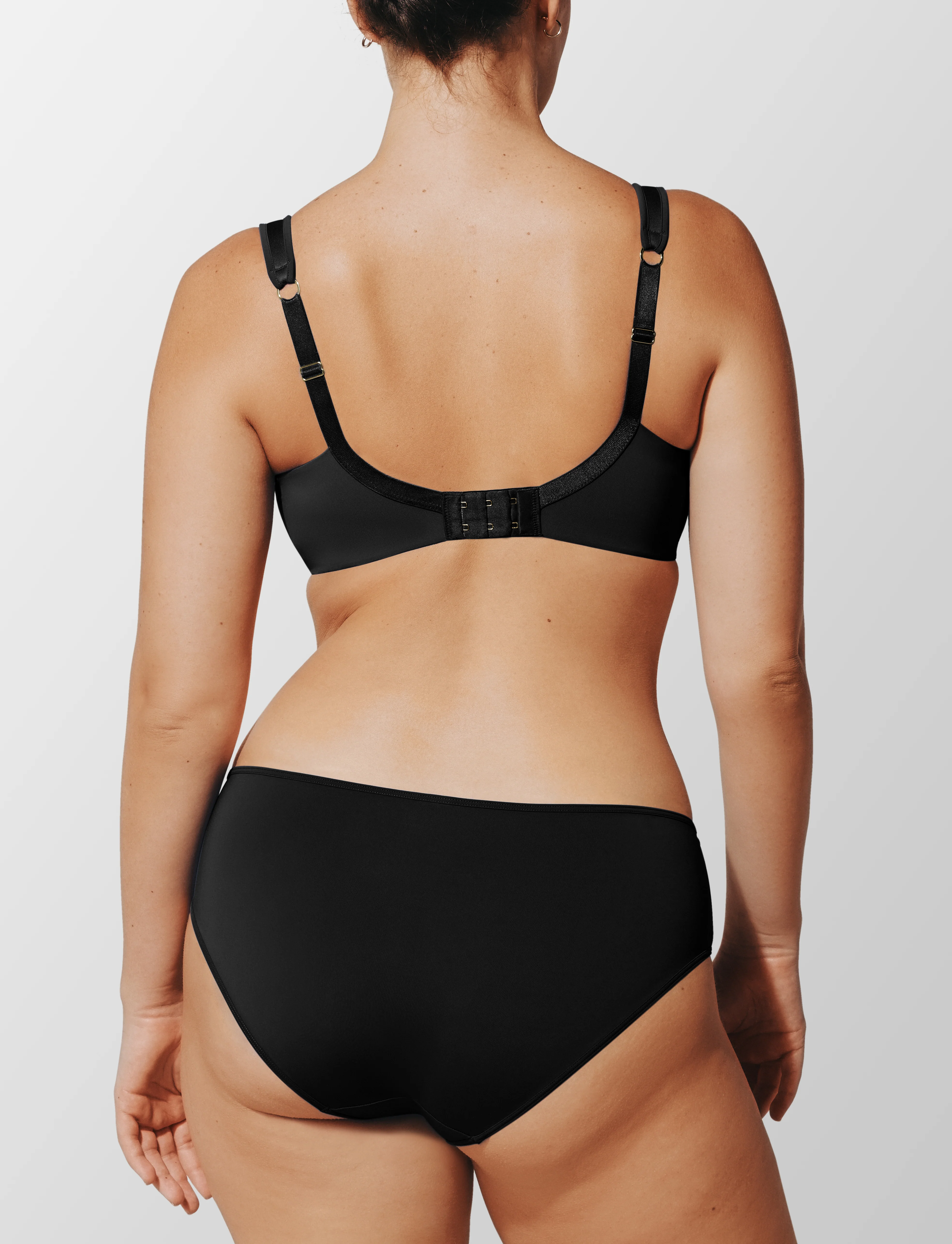24/7® Classic Perfect Coverage Bra - Image 3