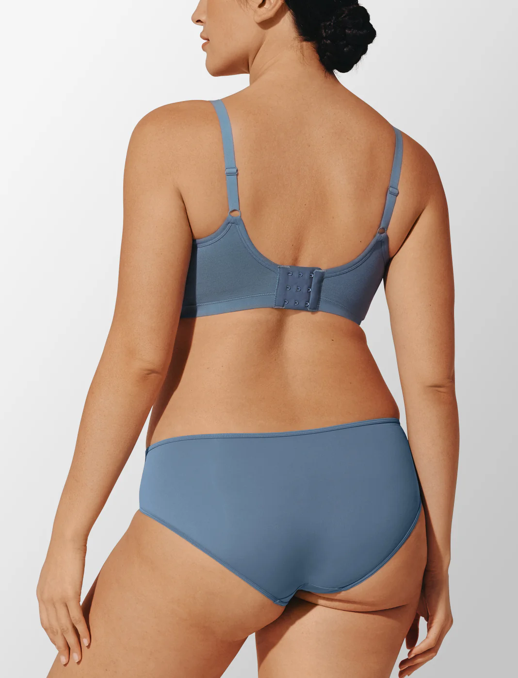 Form 360 Fit™ Lifting Wireless Bra - Image 4