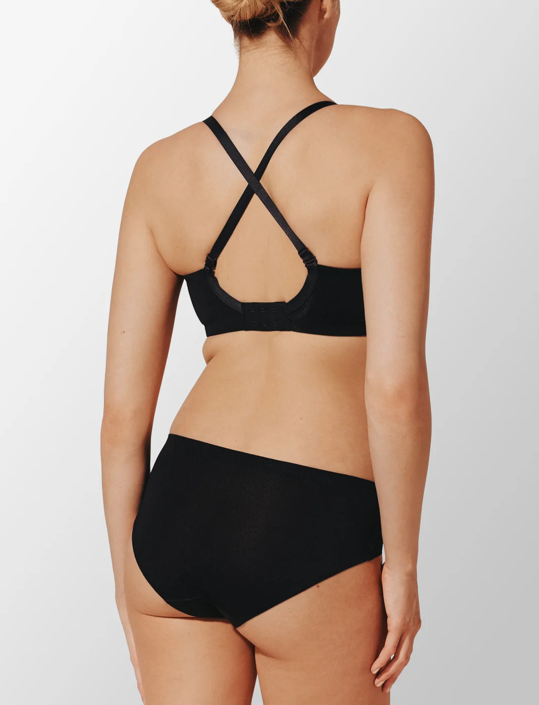 Thermoregulating TempSync™ Wireless Bra - Image 4